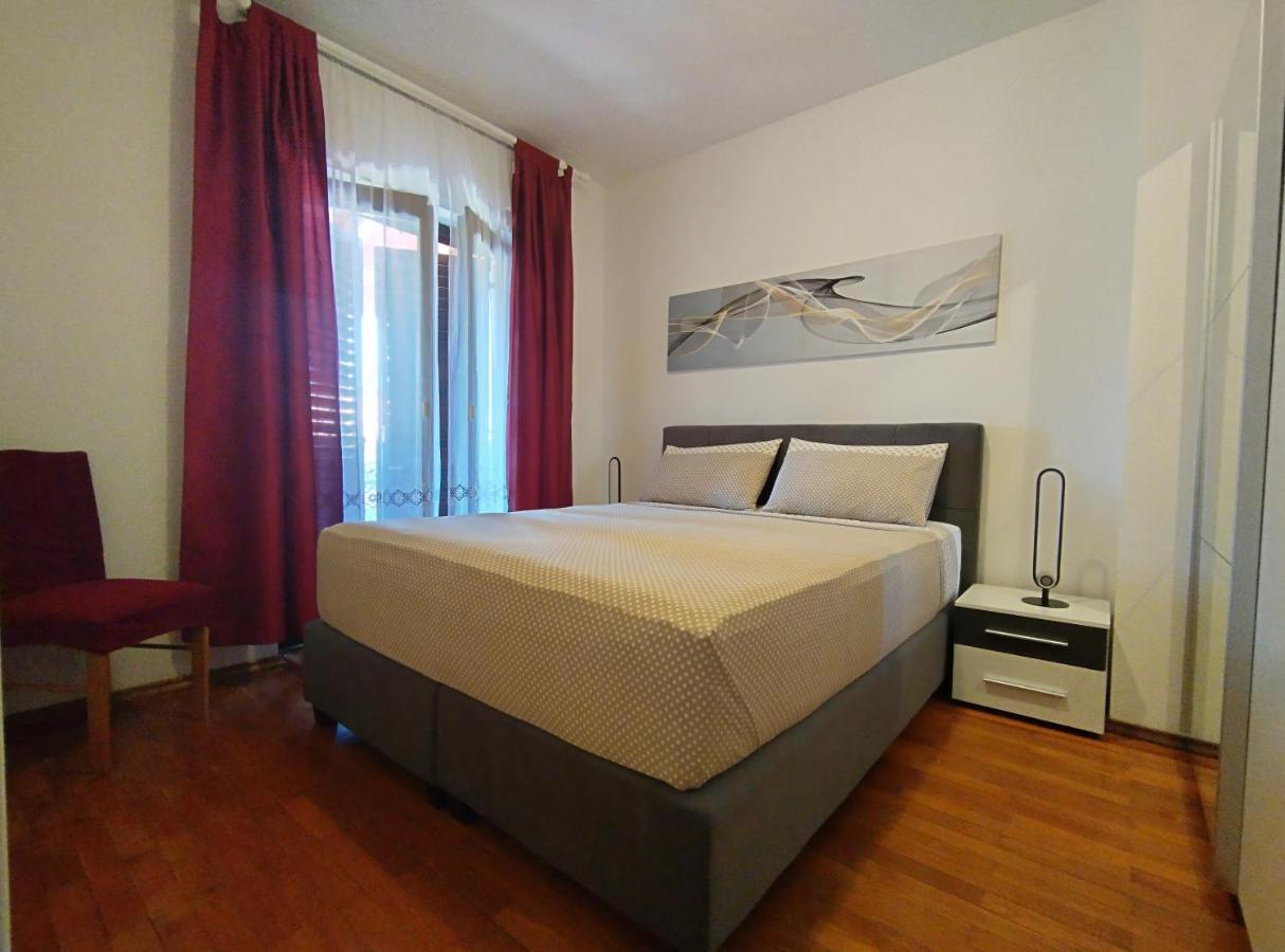 Villa Milan Vinkuran Exteriör bild